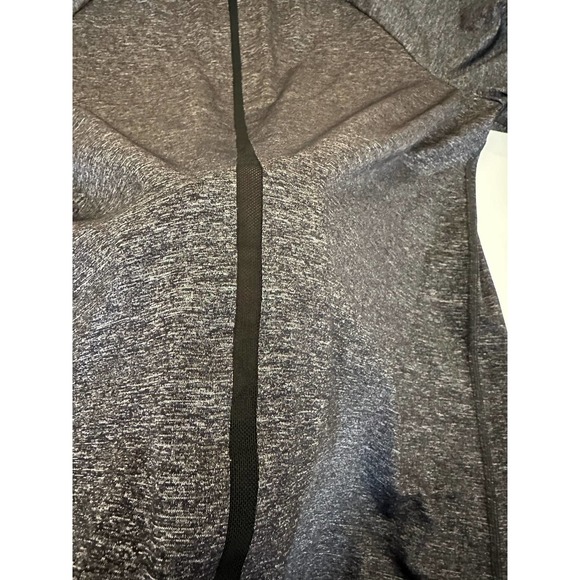 Women NWOT Nike XL stylish cool workout top athletic shirt, runs small fit mash - Picture 8 of 14